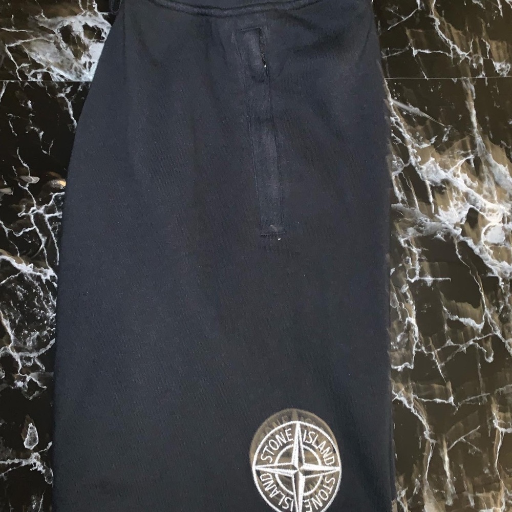 Stone island black and white shorts